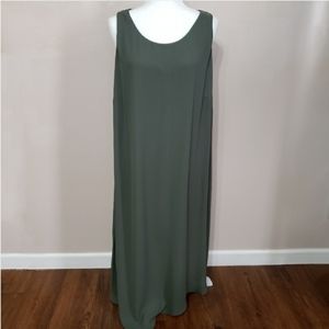 Karen Kane green midi dress